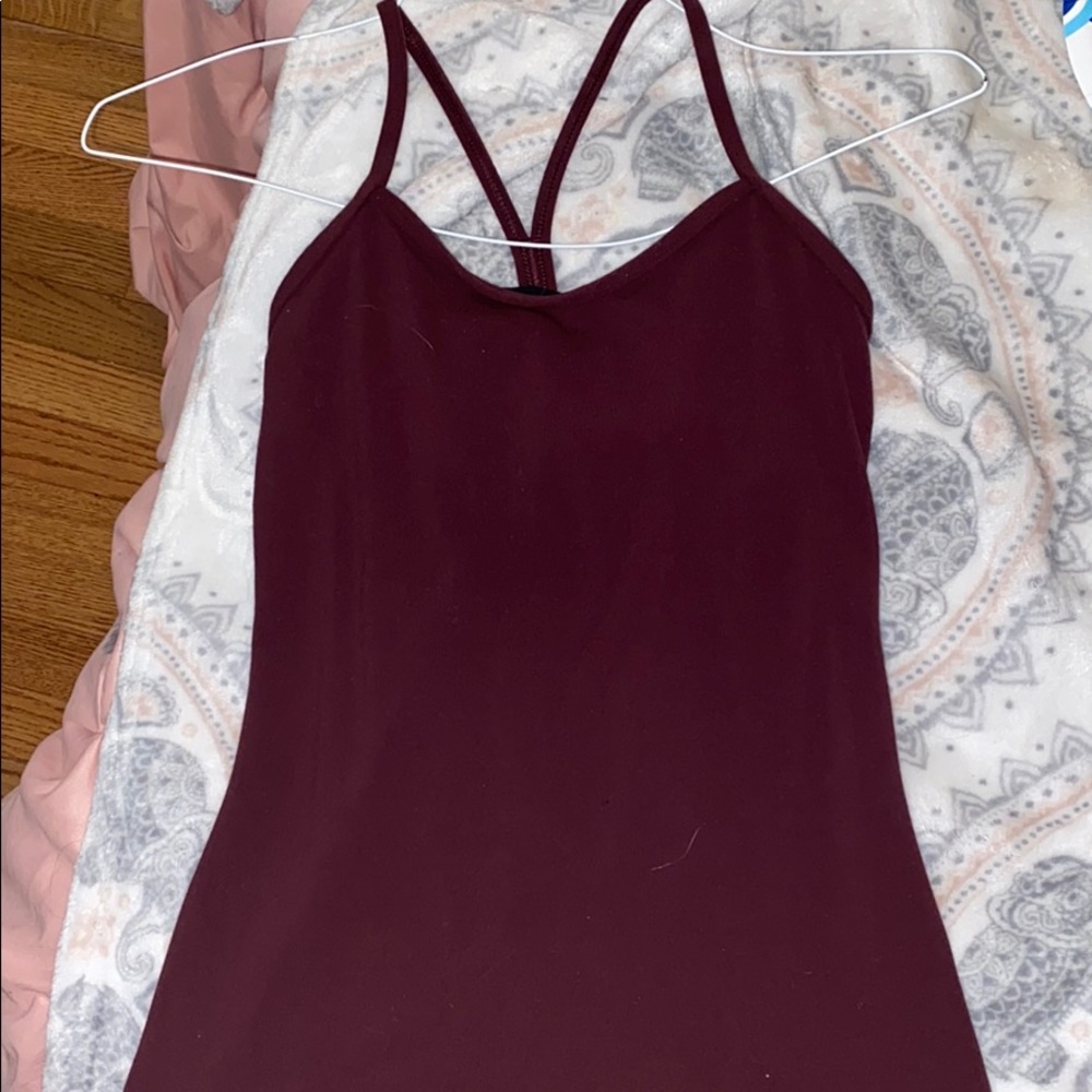 Lululemon burgundy built in bra tank